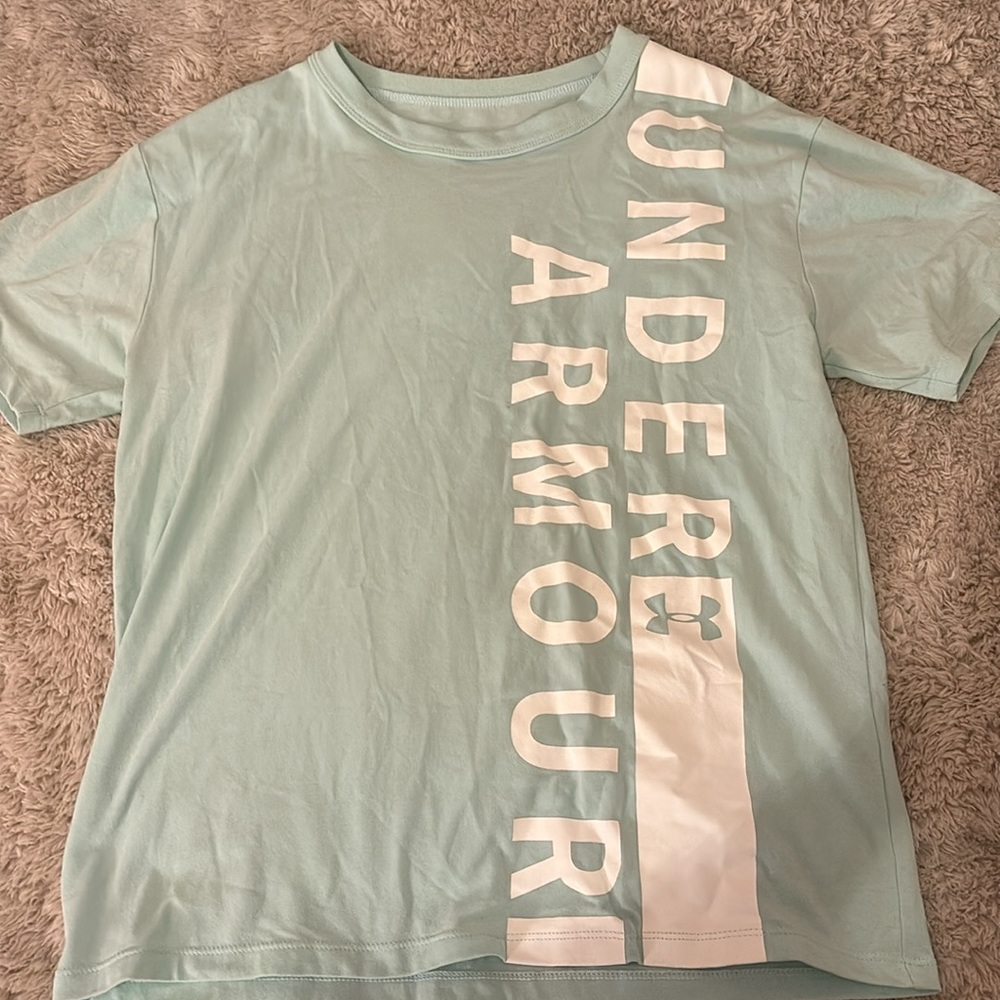 Short sleeve t-shirt